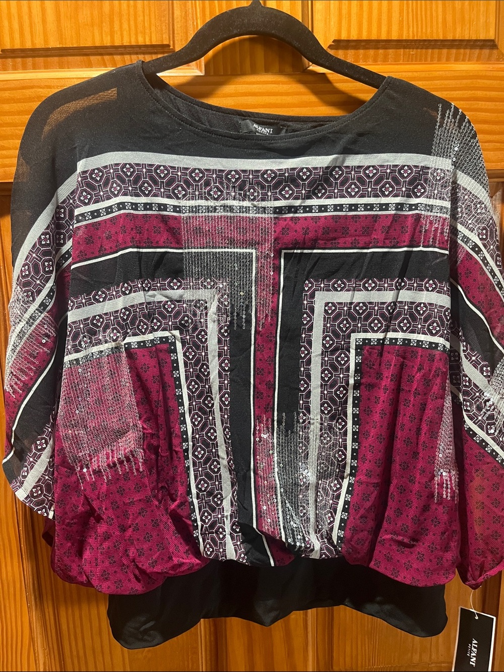 Alfani Black and Wine Geometric Blouson Top